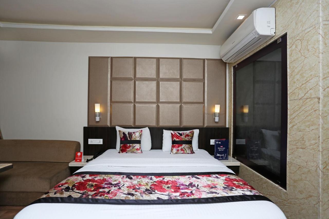 Hotel Deep Канпур Екстер'єр фото